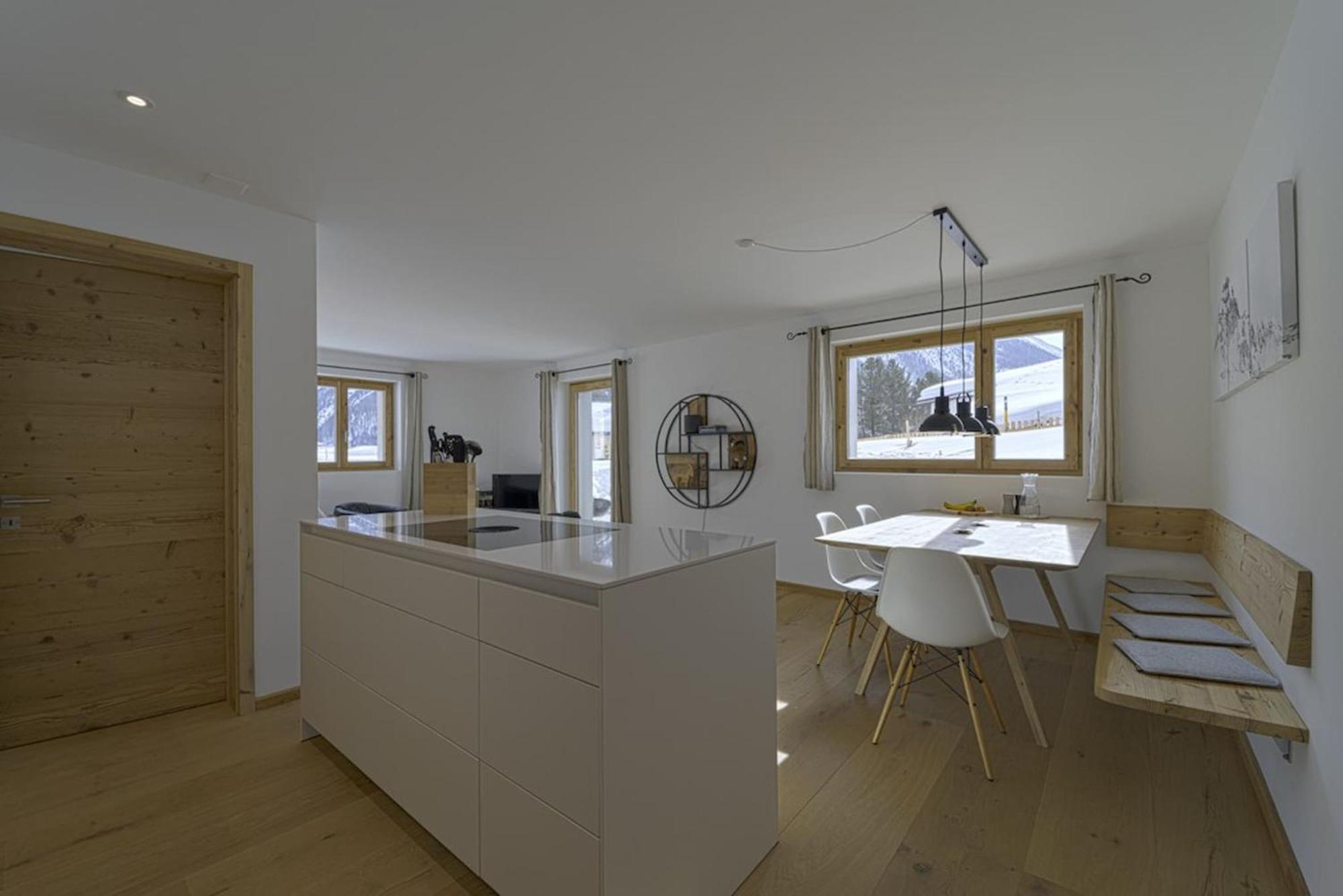 Ferienwohnung Chesa Muntanella - Samedan Exterior foto